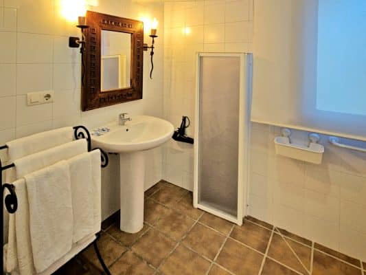 cuarto de baño cara rural kumara